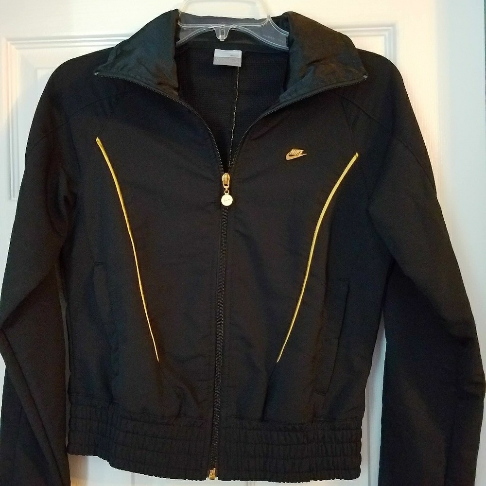 Nike 2 piece athletic suit